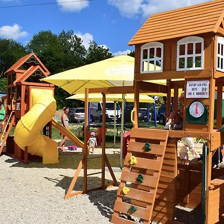 Zrubovy Dom 1 V Panorama Parku Prázdninový dům *